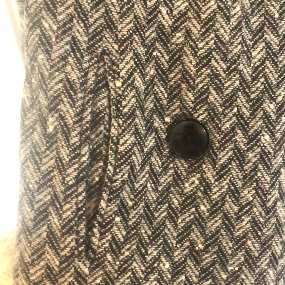 Lightweight Wool Jacket - image 2